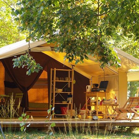 Hotel Cosycamp Chamalières-sur-Loir Exteriér fotografie