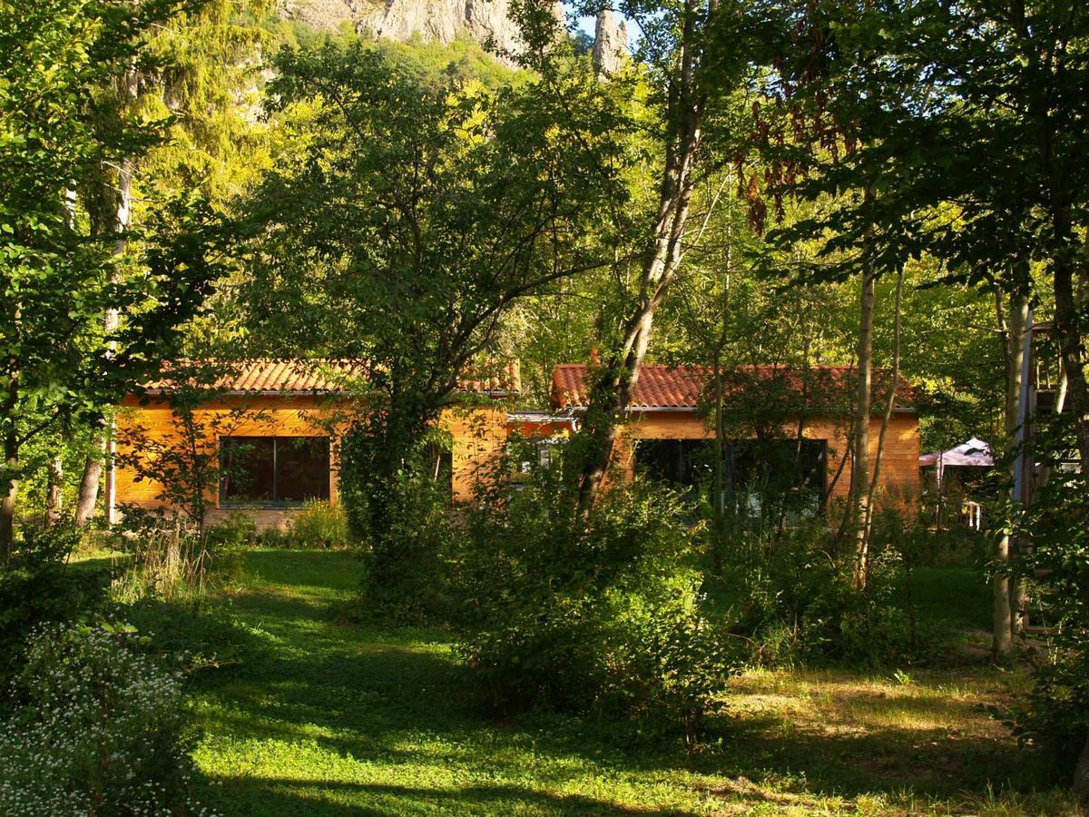 Hotel Cosycamp Chamalières-sur-Loir Exteriér fotografie