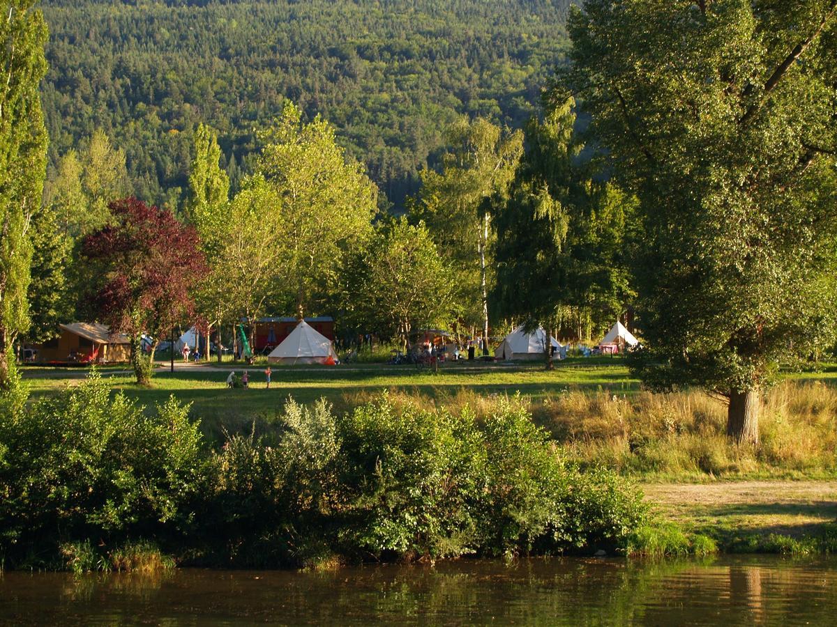 Hotel Cosycamp Chamalières-sur-Loir Exteriér fotografie