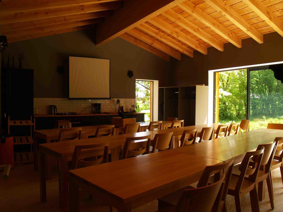 Hotel Cosycamp Chamalières-sur-Loir Exteriér fotografie